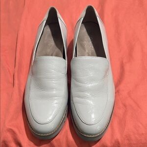 Vionic Women's Gray Loafers